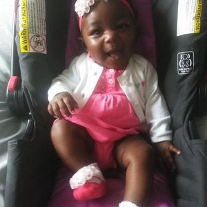 Meet your Posher, Earlette